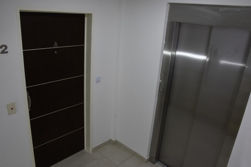 Imagen 16 de 23 de Rebajado! Departamento 2 Amb Semipiso, Con Balcón Al Frente, Financiacion