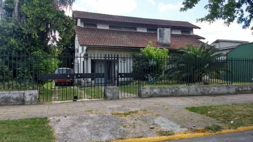 Chalet Con Lote Ideal Construcción En Ituzáingo.