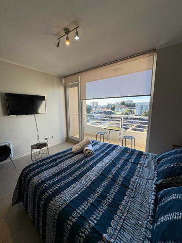 Arriendo Dpto Amoblado En Edificio Lucerna (89273)