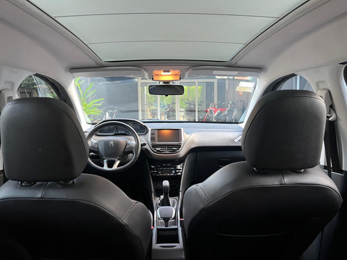 Peugeot 2008 1.6 Feline