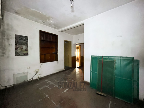 Venta De Ph 3 Amb Al Frente Con Cochera En Lomas Del Mirador