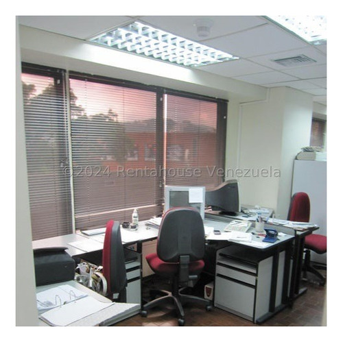LG Alquilo Cómoda Oficina Chacao