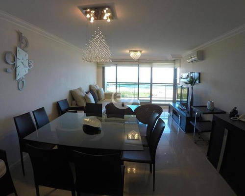 Apartamento En Brava Primera Linea