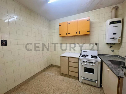 Venta Departamento 2 Ambientes Flores