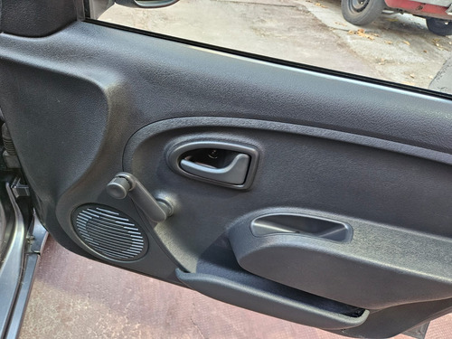 Renault Clio 1.2 Mío Expression Pack I