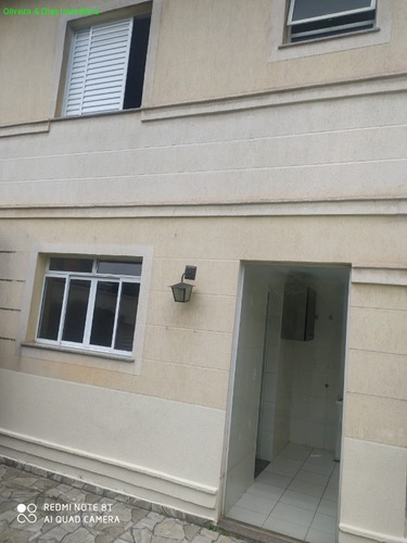 Imagem 3 de 28 de Casa Em Condomínio Próximo A Granja Viana. Quintal Com Gramado. Confira. - Ca00822 - 69872520