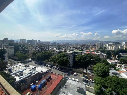 Bello Y Muy Amplio Apartamento Con La Mejor Vista Sobre El Valle De Caracas En Alquiler En Santa Eduvigis Vi Mls #24-7470