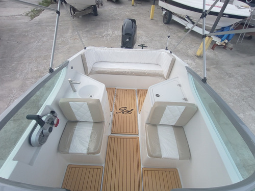 Lancha 19 Pés Rs 190 Com Motor Mercury 100 Hp 4 Tempos 2025