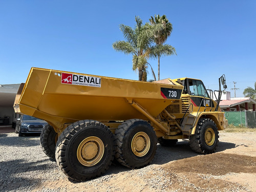 Camión Articulado Caterpillar 730