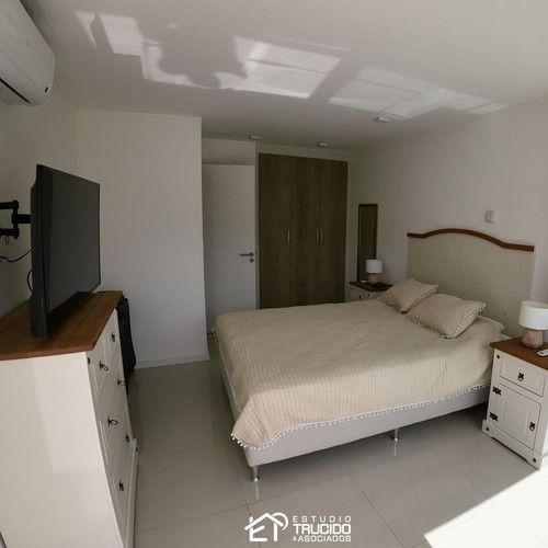 Imagen 8 de 14 de Alquiler Temporal ! Parada 18 Playa Mansa, 1 Dormitorio, Balcón, Excelentes Amenities.