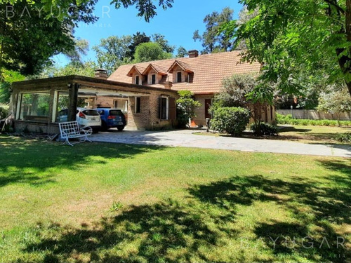 Lote Con Casa En Pilar - Apto Credito / Inversión