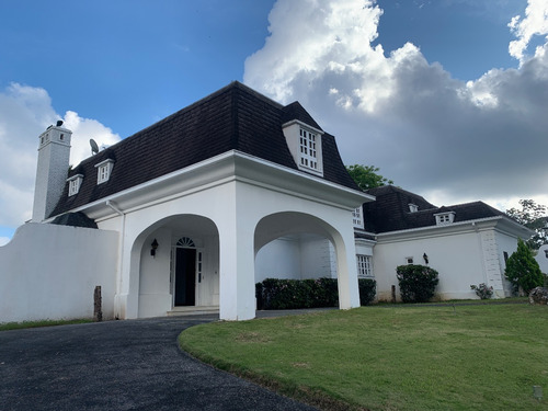 Casa En Venta En La Lagunita