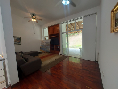 Se Vende Casa 550m2 La Lagunita Country Club 8699