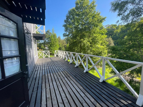 Parcela 5200 M2 En Curacautín Con Río Y Casa