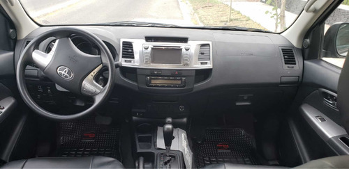 Toyota Hilux 3.0 Cd Srv Cuero 4x4 5at - A4 2015