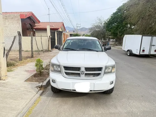 RAM Dakota 3.7 Slt Crew Cab 4x4 Mt