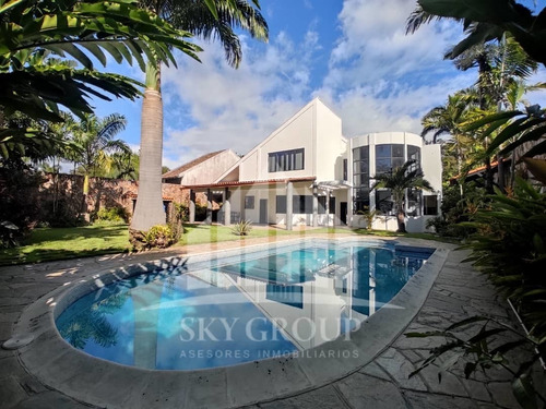 Imagen 9 de 15 de Yohandys Vende Casa En Guataparo Country Club