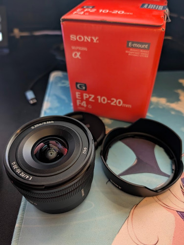 Sony Lente Gtm Gran Angular Zoom 10-20mm F4 Aps-c Sony Tipo E Negro (Usado)