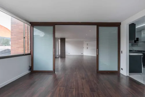 Apartamento En Venta En El Chicó. Cod V5280