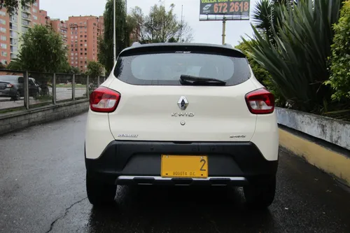 Renault Kwid 1.0 Outsider