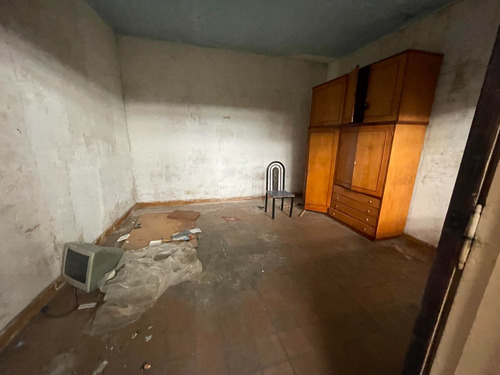 Av. Juan Bautista Alberdi 5800, Caba / Gran Ph En Block Con 2 Deptos Y 1 Local /355m2 / U$s 330.000