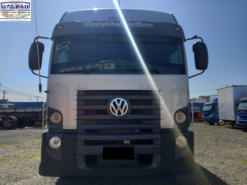 Imagem 2 de 15 de Vw 24.280 Crm 6x2 Cabine Leito - (2013)