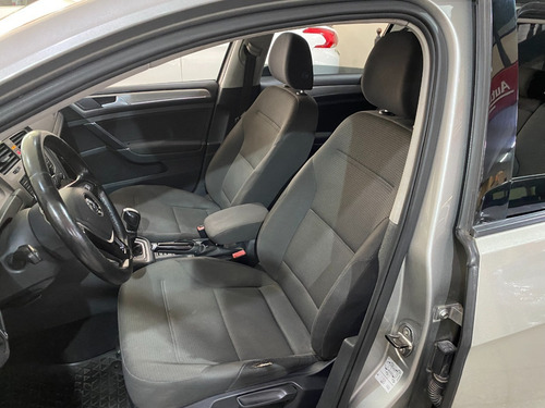 Imagen 9 de 11 de Volkswagen Golf 1.4 Tsi Dsg Full Full 2015