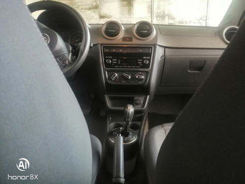 Volkswagen Voyage 1.6 Vht Comfortline Total Flex I-motion 4p