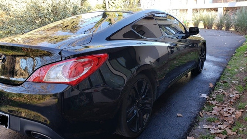 Imagen 6 de 10 de Hyundai Genesis 2012 2.0 Coupe T 210cv Mt