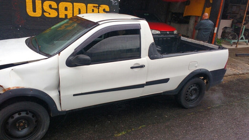 Imagem 3 de 10 de Fiat Strada 1.4 Fire Flex 2p 2008