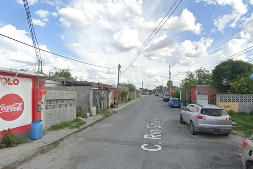 Sg- Casa De Recuperacion Bancaria En Rio Grajala, Fraccionamiento Orabel, Nuevo Laredo, Tamaulipas