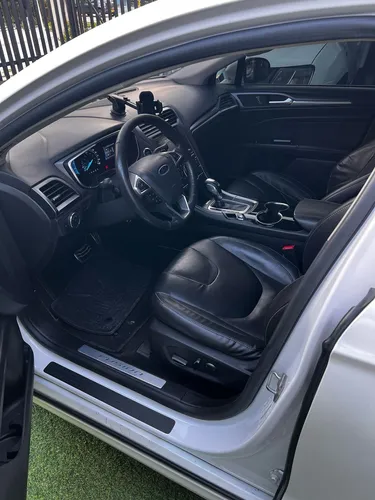 Ford Fusion 2.0 Titanium