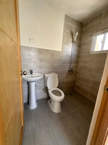Apartamento Tipo Penthouse En Paseo Del Arroyo En La Jacobo Majluta Sdn