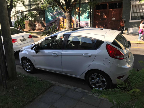 Ford Fiesta Kinetic Design 1.6 Design 120cv Titanium 2013