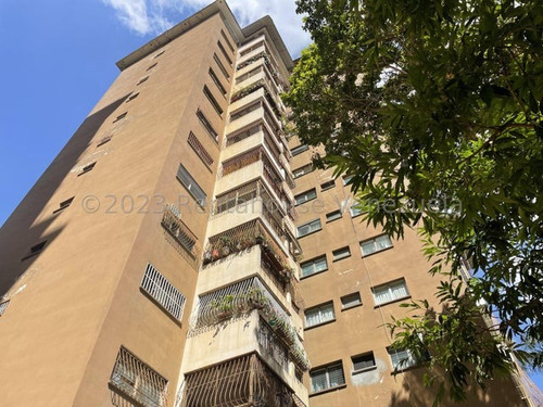 En Venta Fresco Apartamento En Colinas De Santa Mónica  Nb 4 7139