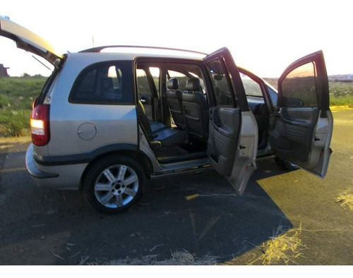 Imagem 15 de 15 de Chevrolet Zafira 2005 2.0 Elite Flex Power Aut. 5p