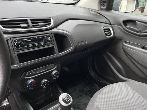 Imagem 14 de 15 de Chevrolet Onix 1.0 Mpfi Lt 8v Flex 4p Manual