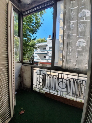 Imagen 2 de 12 de Inmobiliaria Rias Altas Vende Apartamento En 1º Piso A 4 Cuadras De La Imm