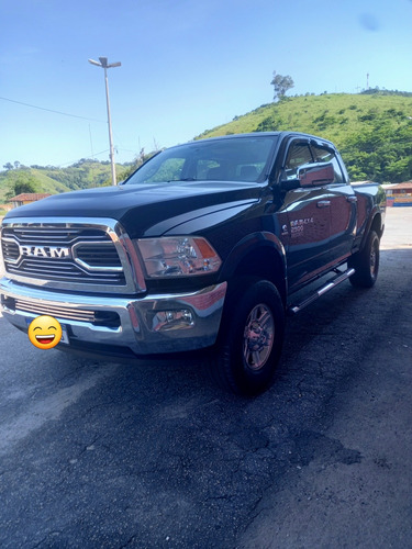 RAM Ram 2500 6.7 Laramie Cab. Dupla 4x4 Aut. 4p