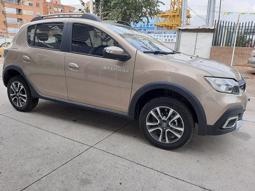 Stepway Intens Mt Ph2
