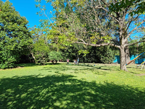 Imagen 2 de 14 de Quinta De 5 Ambientes, 5 Baños;gran Arboleda;3500 M2 De Parque