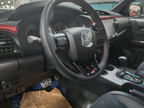 Imagen 5 de 7 de Toyota Hilux Gr Sport Iii Dc 4x4