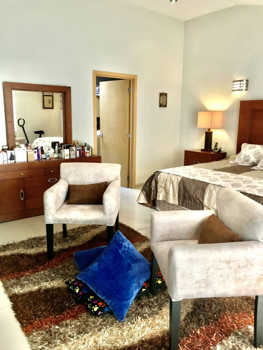 Descubre Tu Hogar Ideal En Bugambilias, Zapopan
