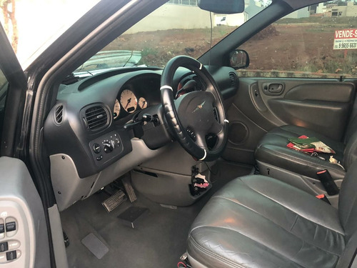 Chrysler Grand Caravan 2006 3.3 Se 5p