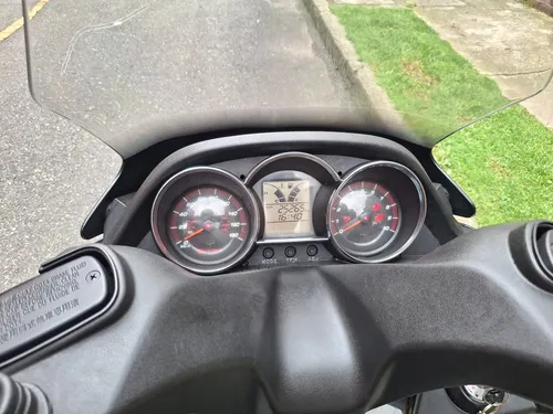 Kymco Downtown 300i Modelo 2020 Kms 25.5000