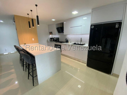 Hermoso Planta Baja Remodelada En Venta De 281mts² En Manzanares