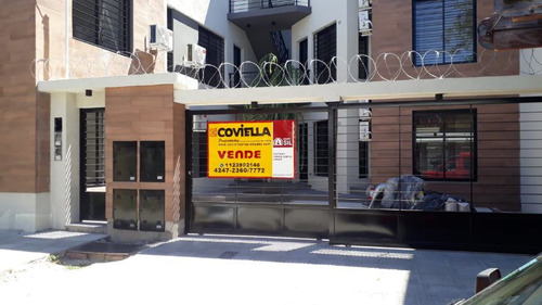 Departamento Tipo Casa En Venta En Lanus Este