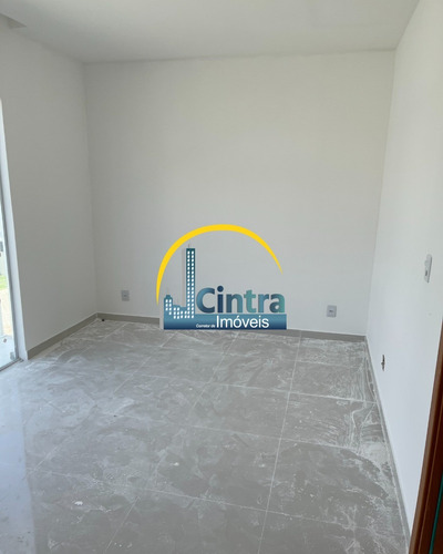 Imagem 11 de 29 de Vendo Casa Em Itapuã, 4 Suítes, Condomínio Fechado, R$ 535.000,00 À R$ 585.000,00!!!! - J700 - 34383167