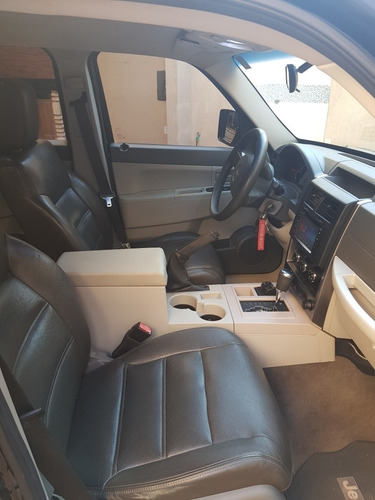 Jeep Cherokee 3.7 Sport Aut. 5p 2008
