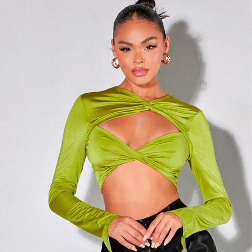 Top Corto Shein Con Abertura Girante Verde Olivo Talla Xs